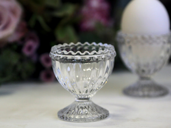 Eierbecher mit Perlenkante aus Glas (Chic Antique)